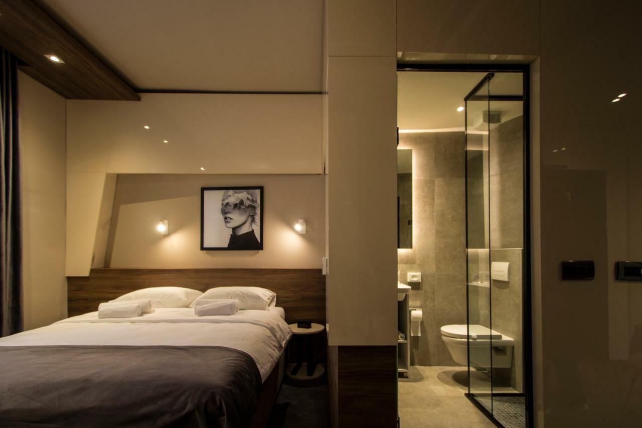 Boutique 25H By Eva Stay 018 Nis Exterior foto