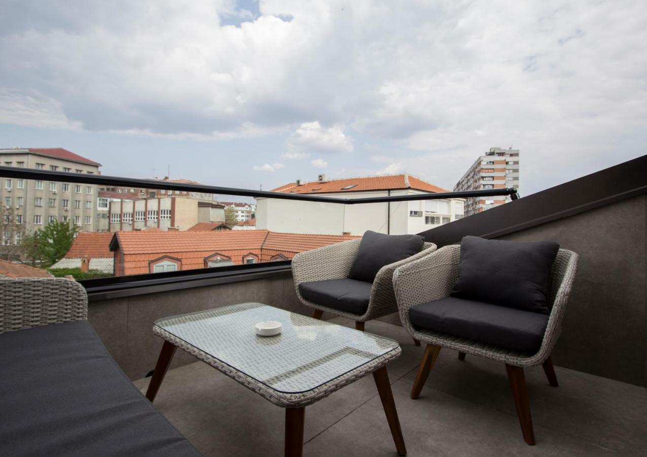 Boutique 25H By Eva Stay 018 Nis Exterior foto